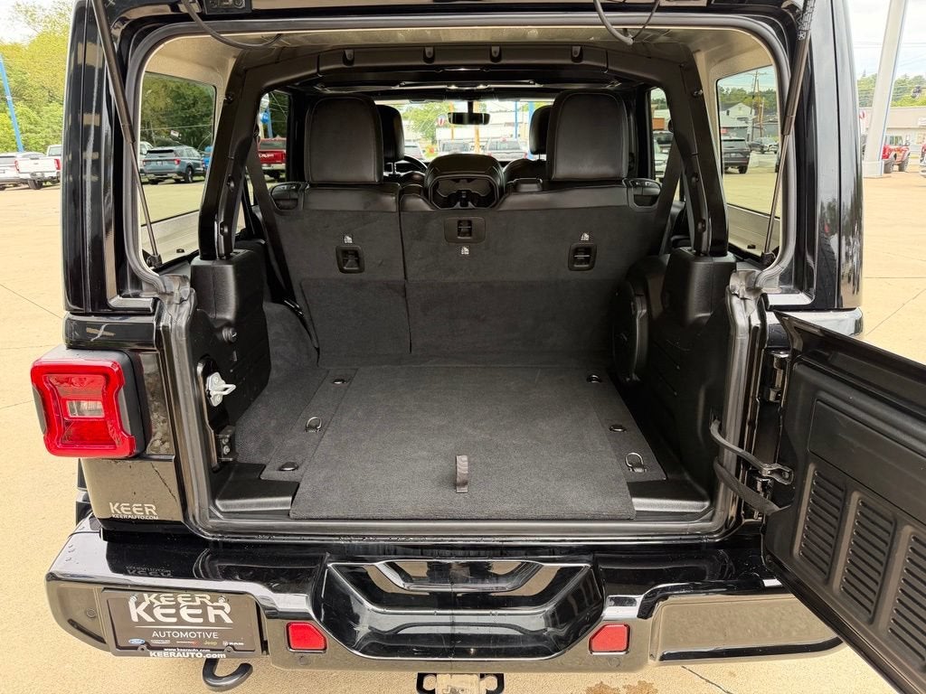 2022 Jeep Wrangler Unlimited Sahara