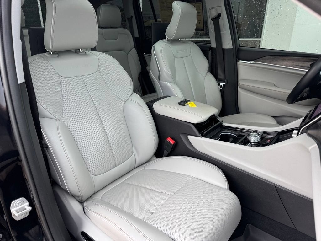 2023 Jeep Grand Cherokee Overland