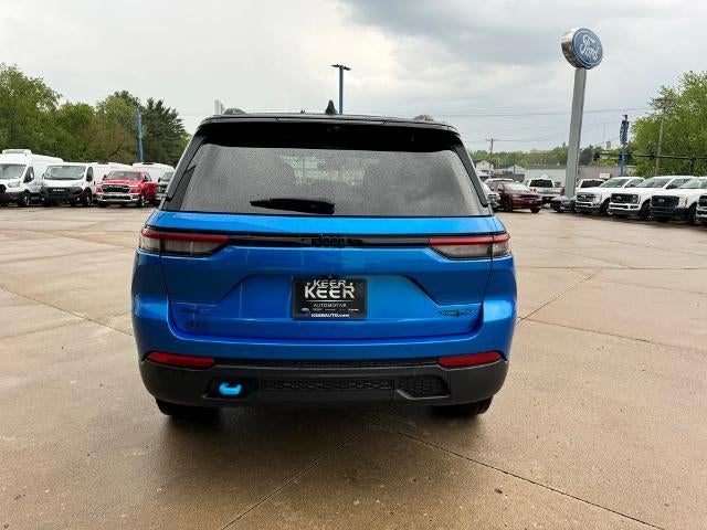 2022 Jeep Grand Cherokee 4xe Trailhawk