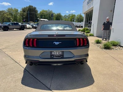 2022 Ford Mustang EcoBoost Premium