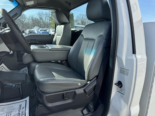 2011 Ford F-350 Chassis Cab XL