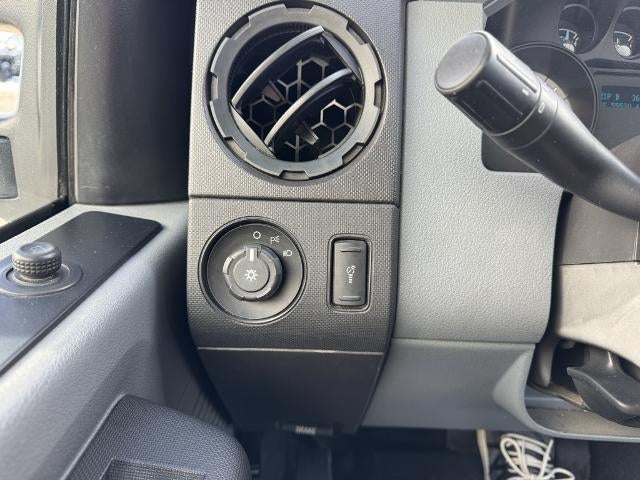 2011 Ford F-350 Chassis Cab XL