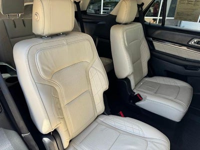 2019 Ford Explorer Platinum