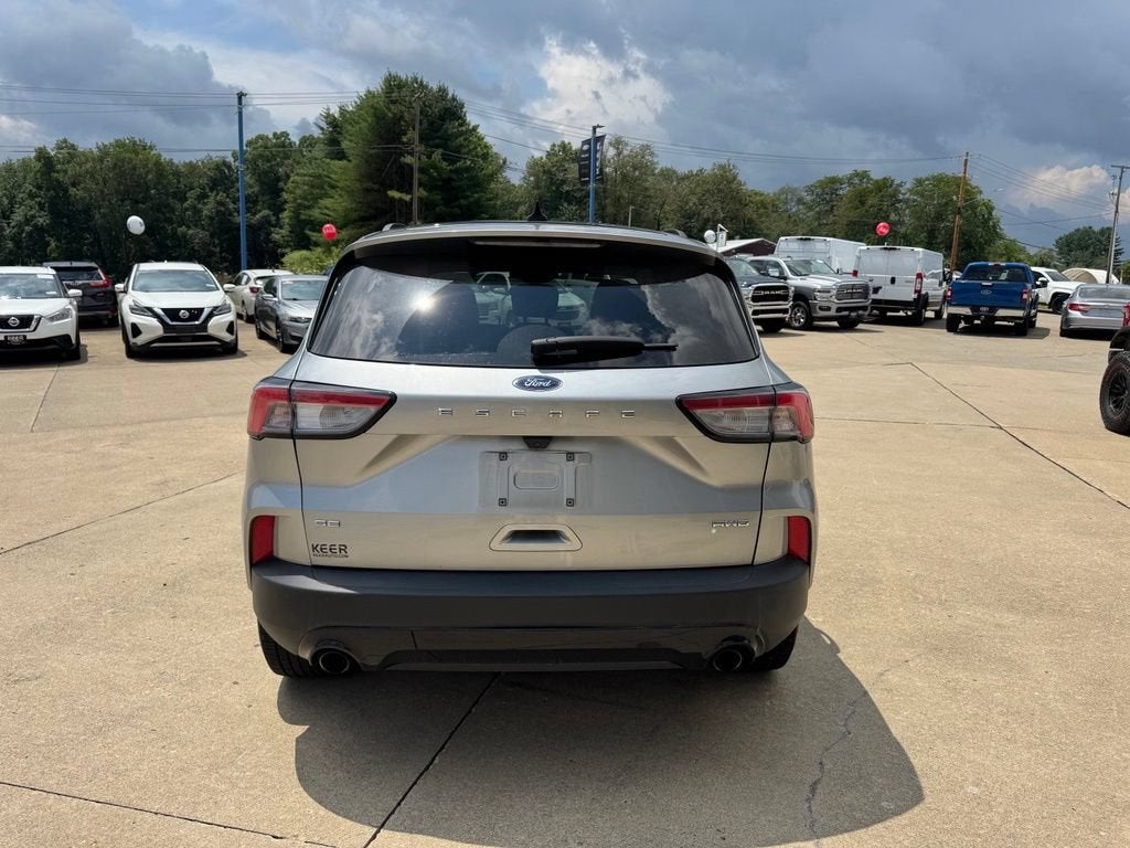 2022 Ford Escape SE