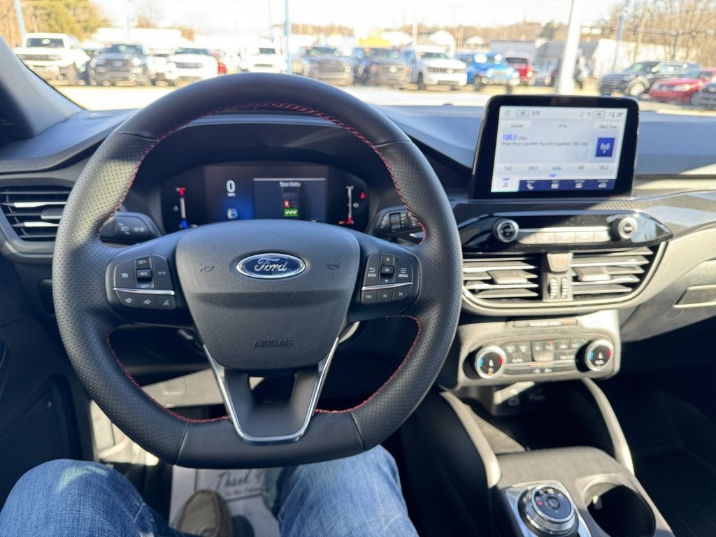 2025 Ford Escape ST-Line