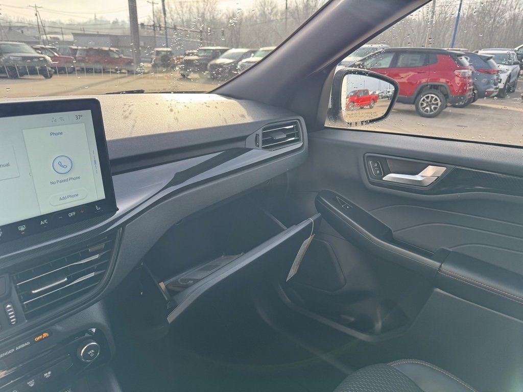 2026 Ford Escape ST-Line Select