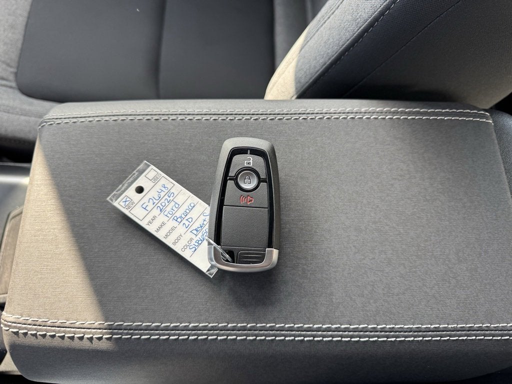 2025 Ford Bronco Base