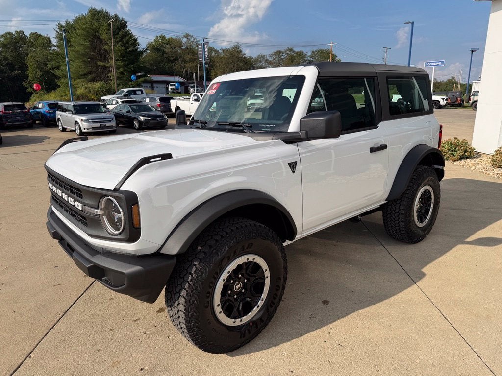 2026 Ford Bronco Base