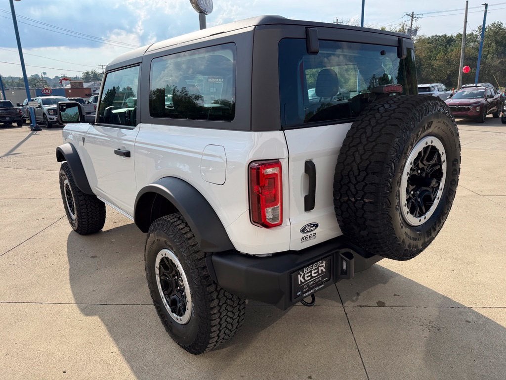2026 Ford Bronco Base