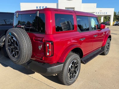 2026 Ford Bronco Outer Banks