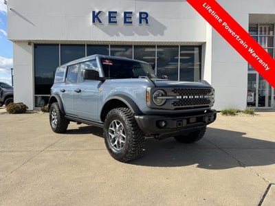2025 Ford Bronco Badlands