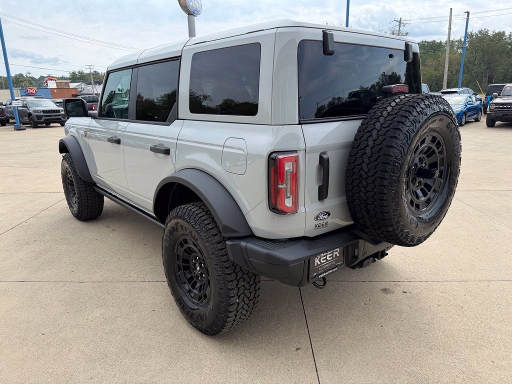 2026 Ford Bronco Badlands