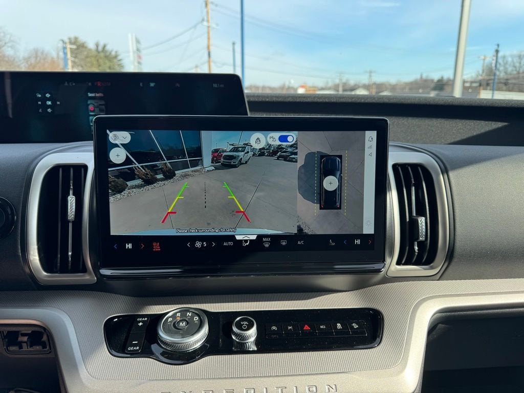 2026 Ford Expedition Active