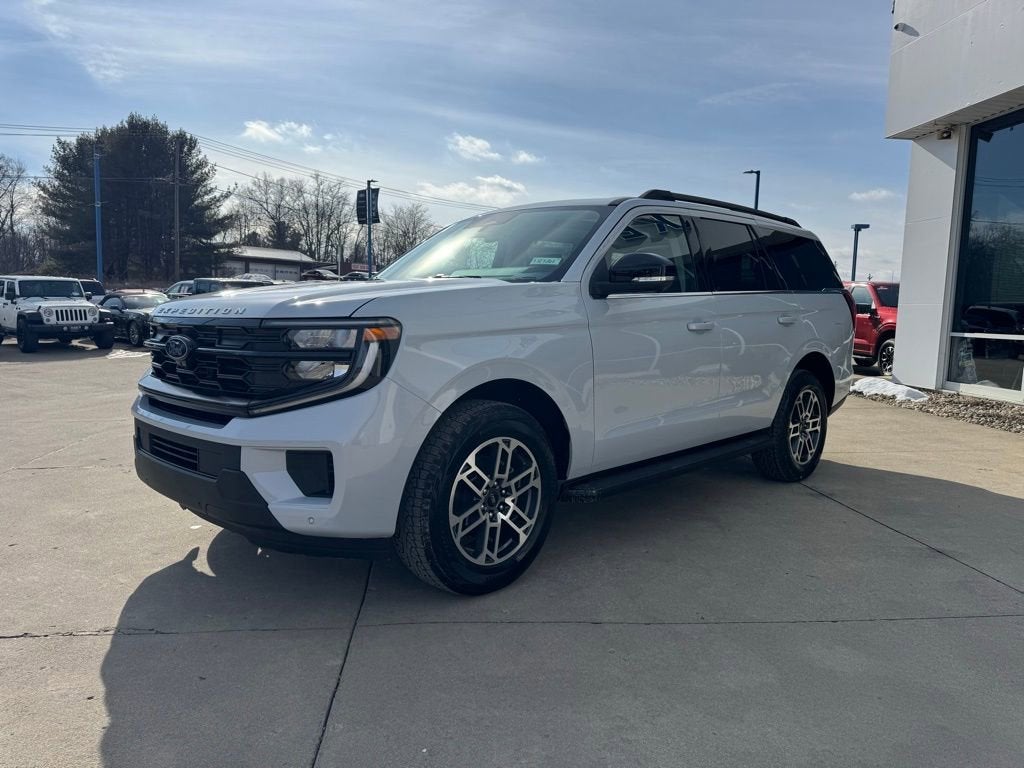 2026 Ford Expedition Active