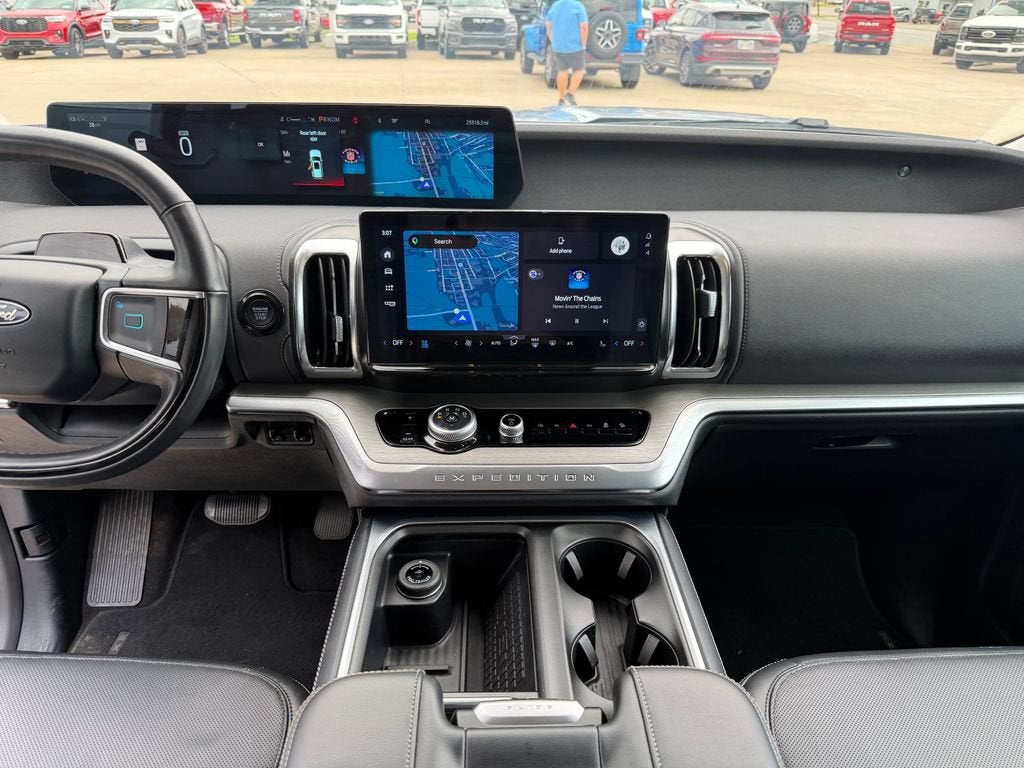 2025 Ford Expedition Platinum