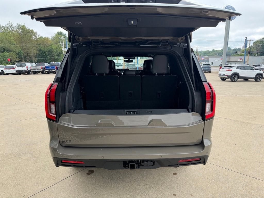 2027 Ford Expedition Tremor