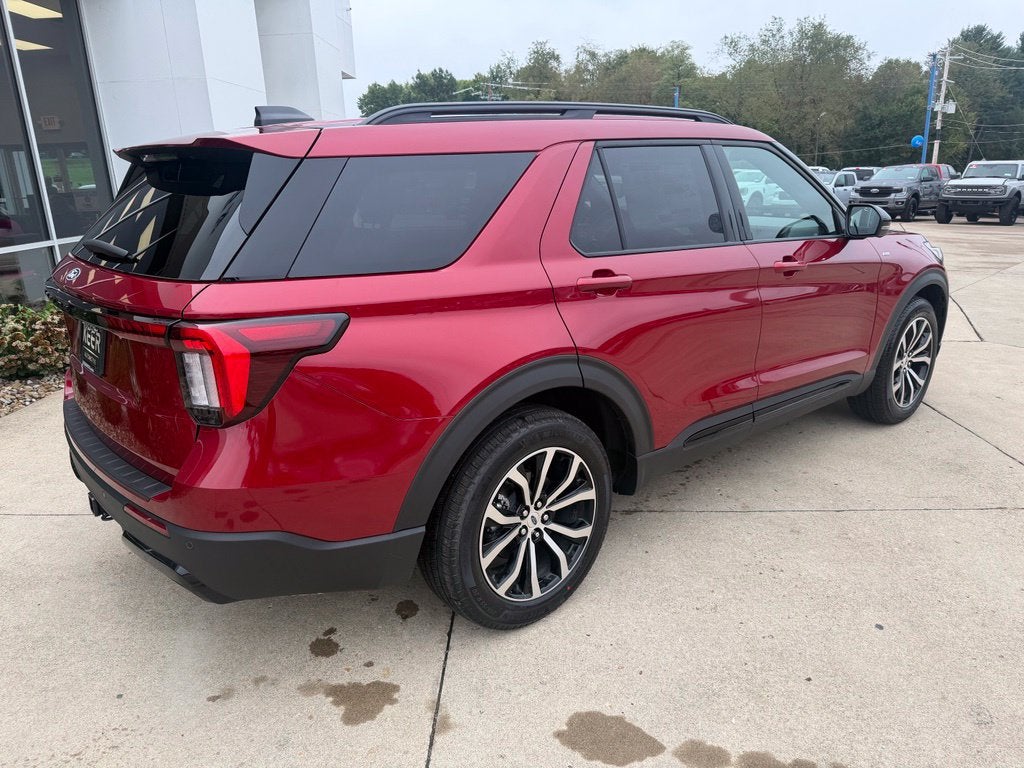 2027 Ford Explorer ST-Line