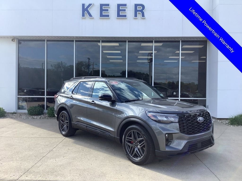 2026 Ford Explorer ST 4WD's photo