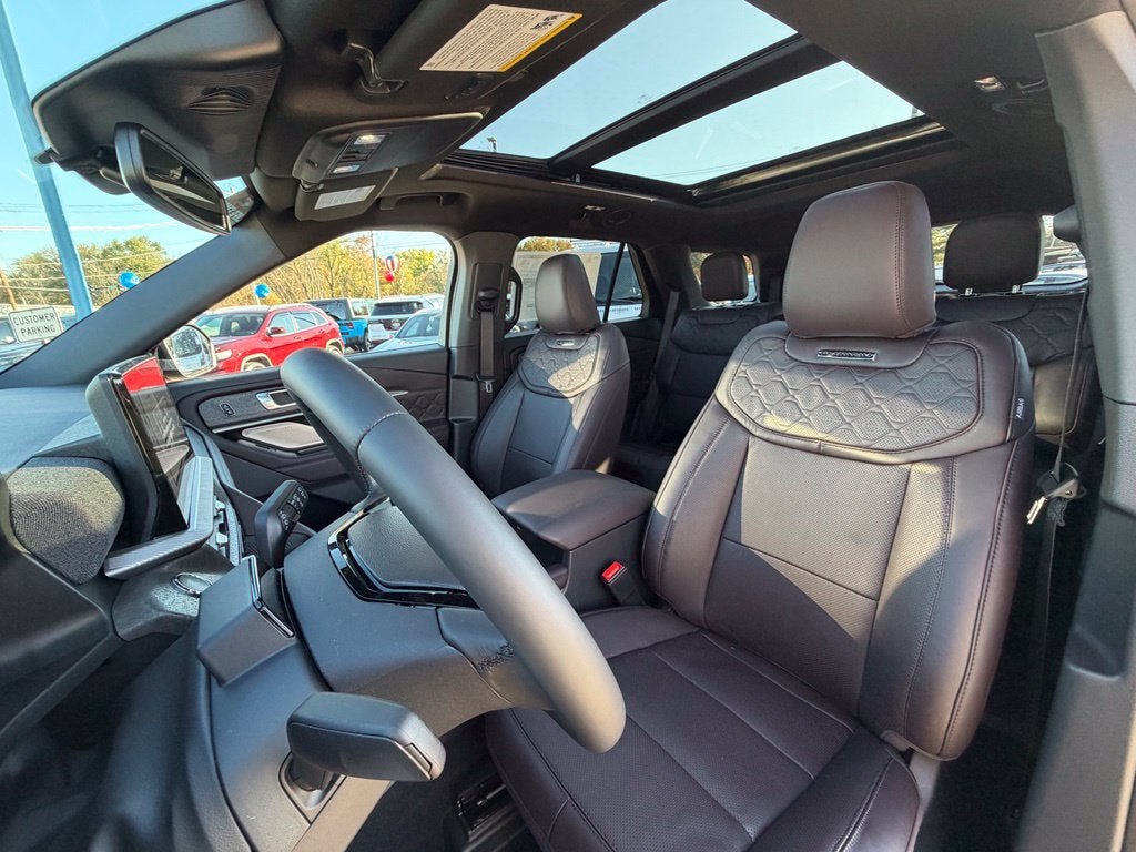 2027 Ford Explorer Platinum