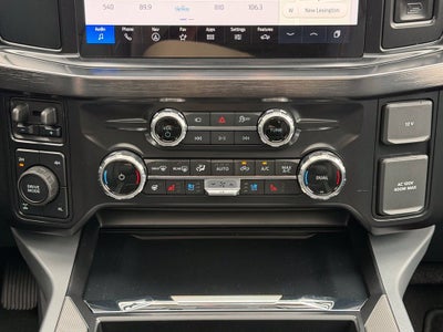 2027 Ford Super Duty F-250 SRW LARIAT