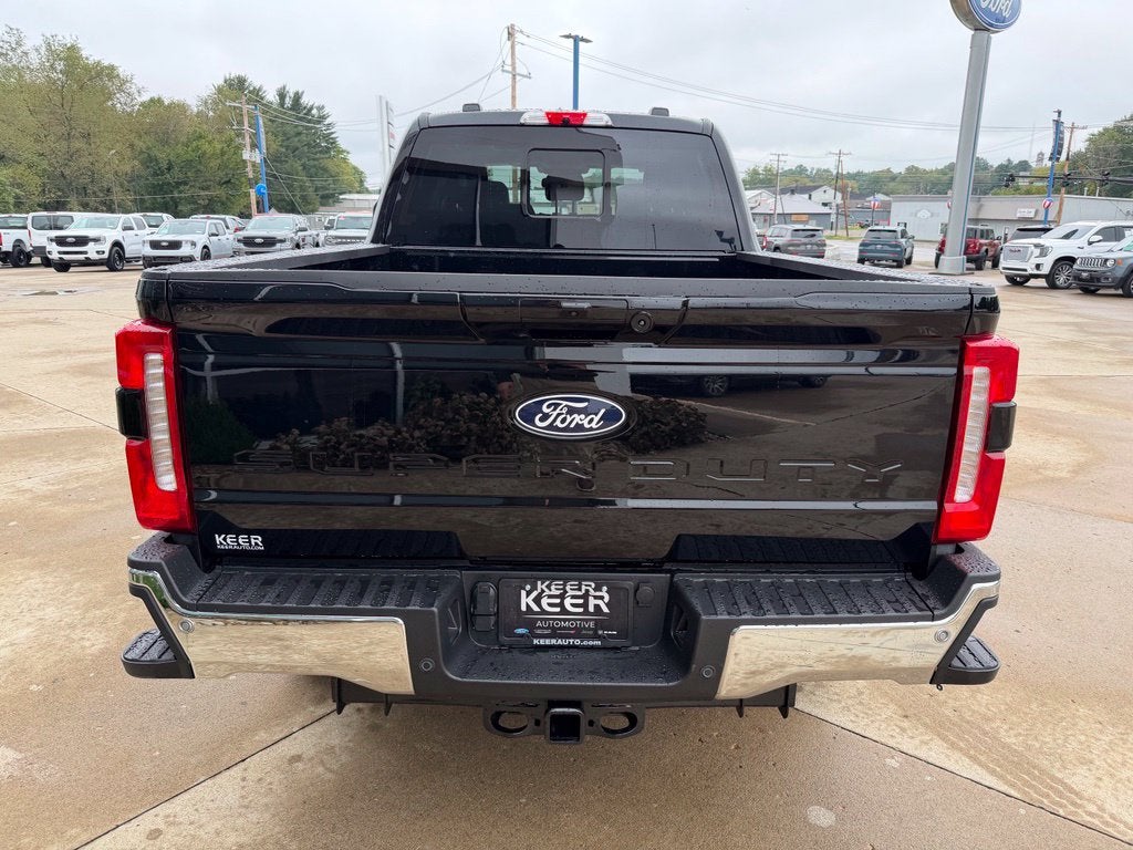 2027 Ford Super Duty F-250 SRW LARIAT
