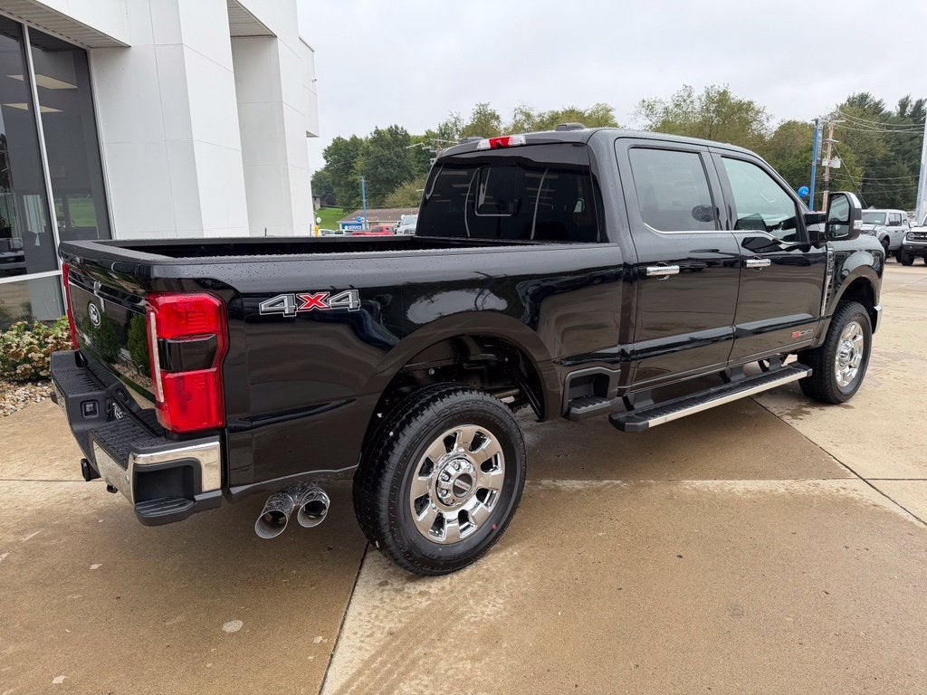 2027 Ford Super Duty F-250 SRW LARIAT
