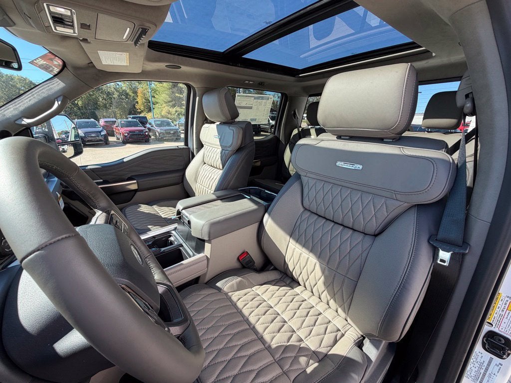 2027 Ford Super Duty F-250 SRW Platinum