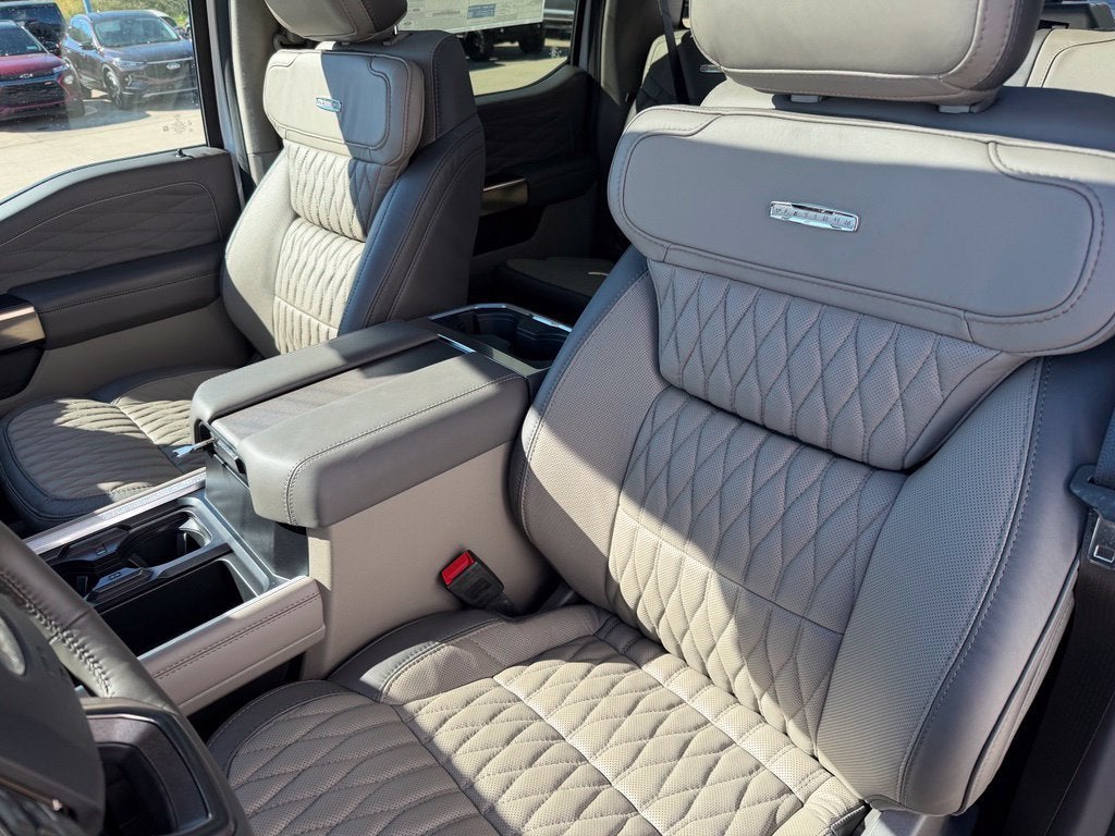 2027 Ford Super Duty F-250 SRW Platinum