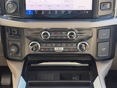 2027 Ford Super Duty F-250 SRW Platinum
