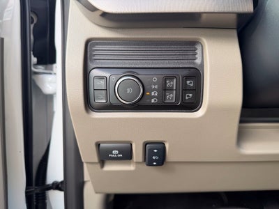 2027 Ford Super Duty F-250 SRW Platinum
