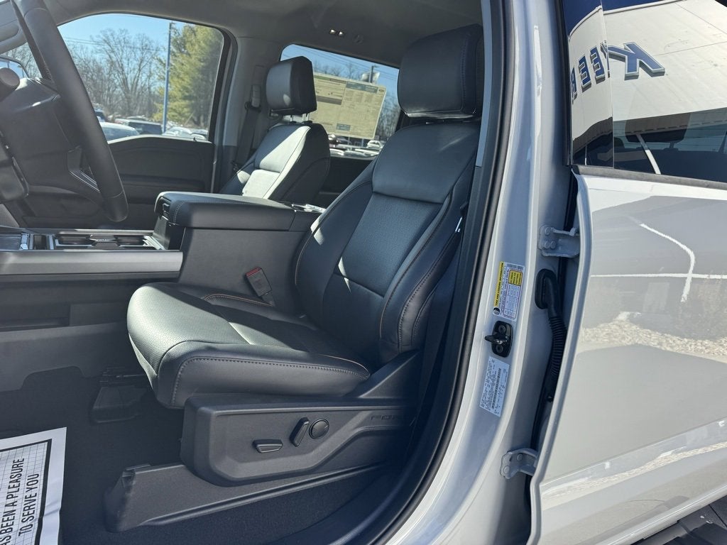 2026 Ford Super Duty F-250 SRW LARIAT