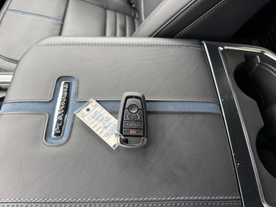 2026 Ford Super Duty F-350 SRW Platinum