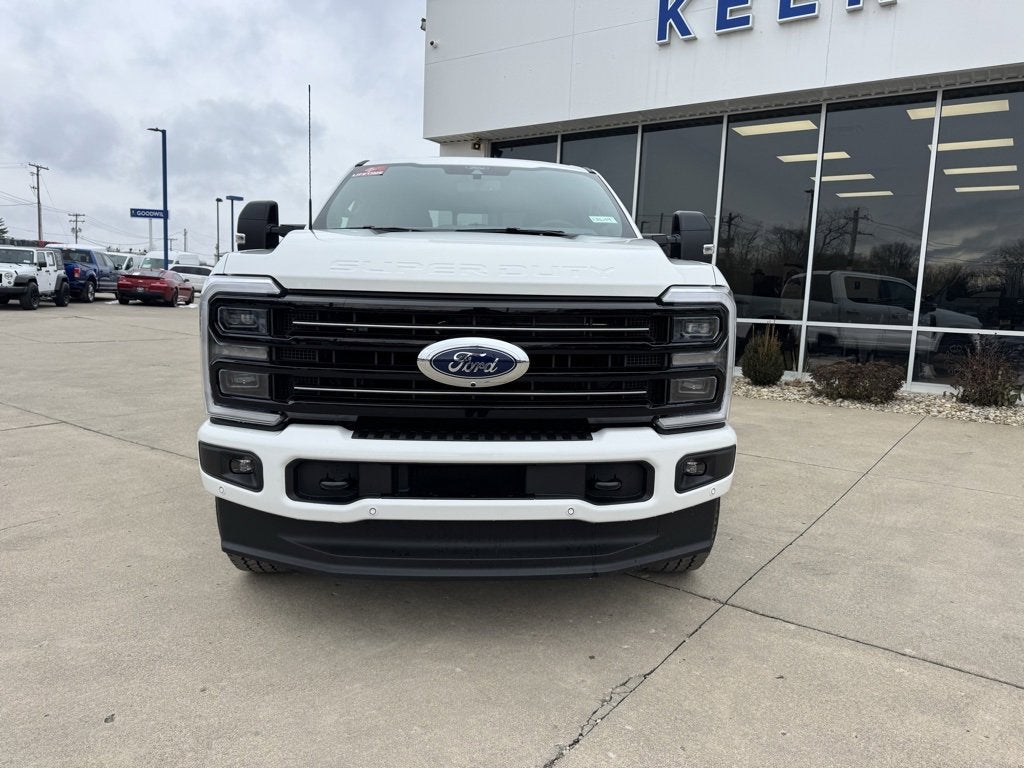 2026 Ford Super Duty F-350 SRW Platinum