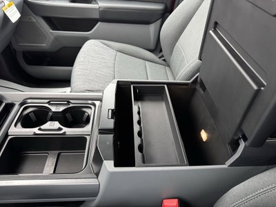 2026 Ford Super Duty F-350 SRW XLT