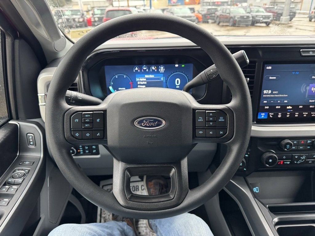 2026 Ford Super Duty F-350 SRW XLT