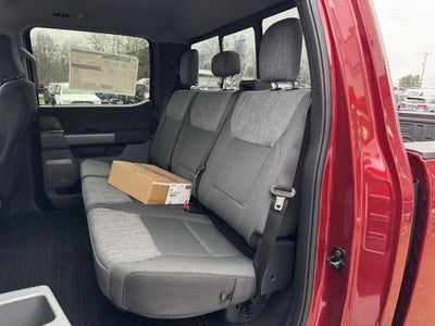 2026 Ford Super Duty F-350 SRW XLT