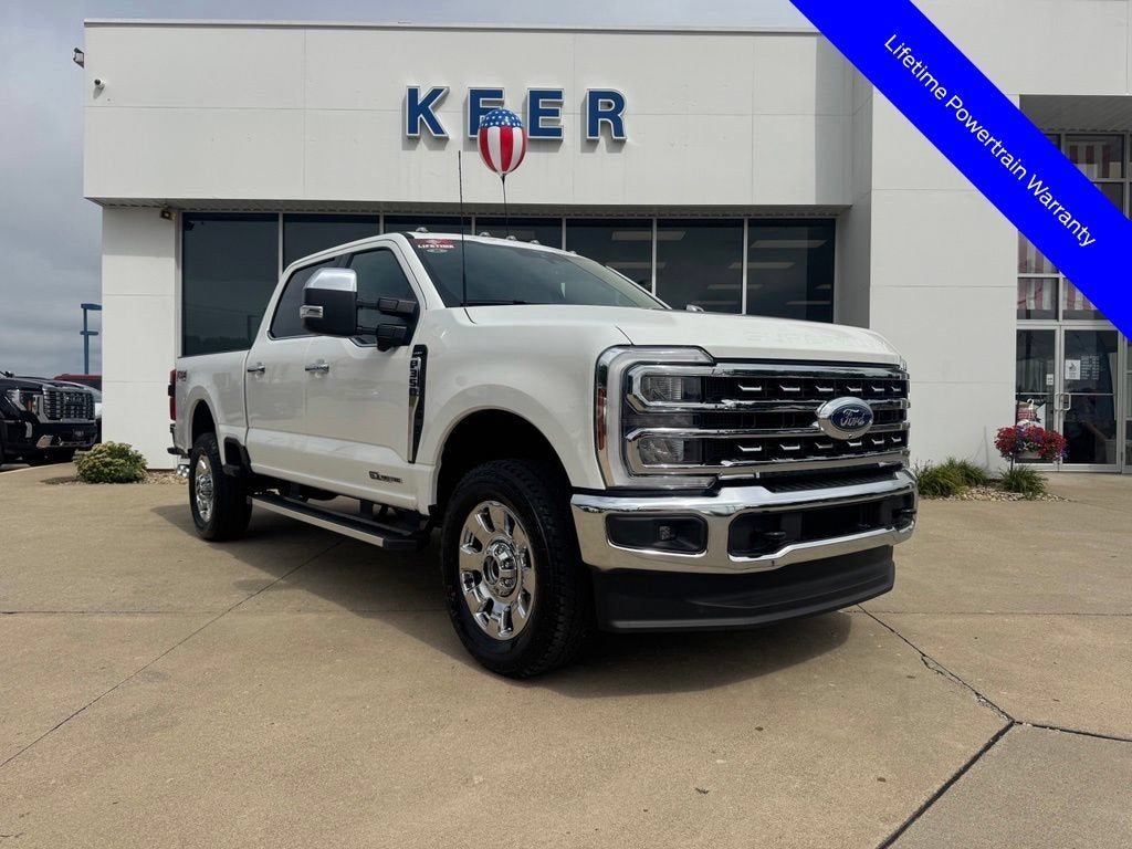 2026 Ford Super Duty F-350 SRW LARIAT