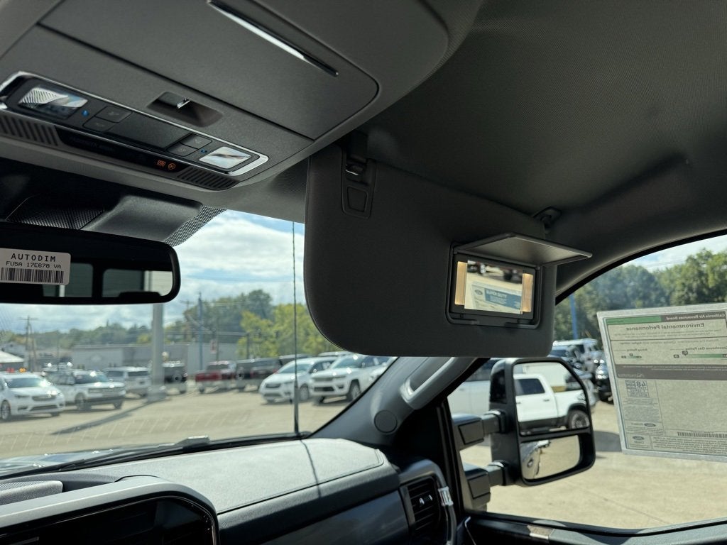 2026 Ford Super Duty F-350 SRW LARIAT