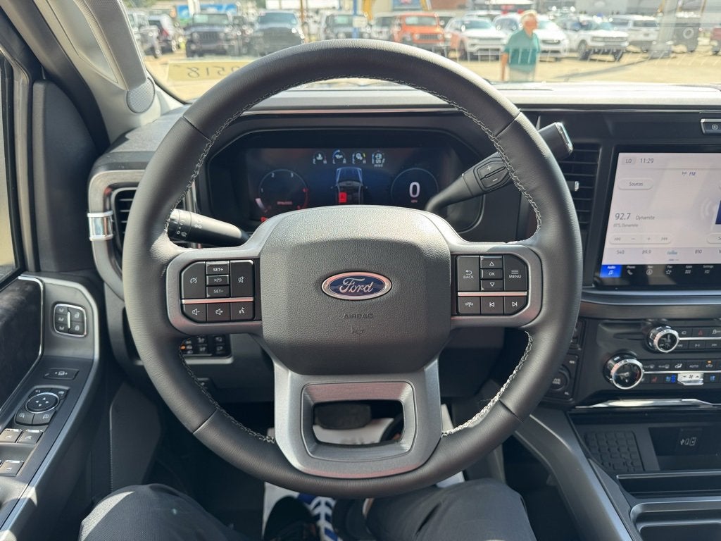 2026 Ford Super Duty F-350 SRW LARIAT