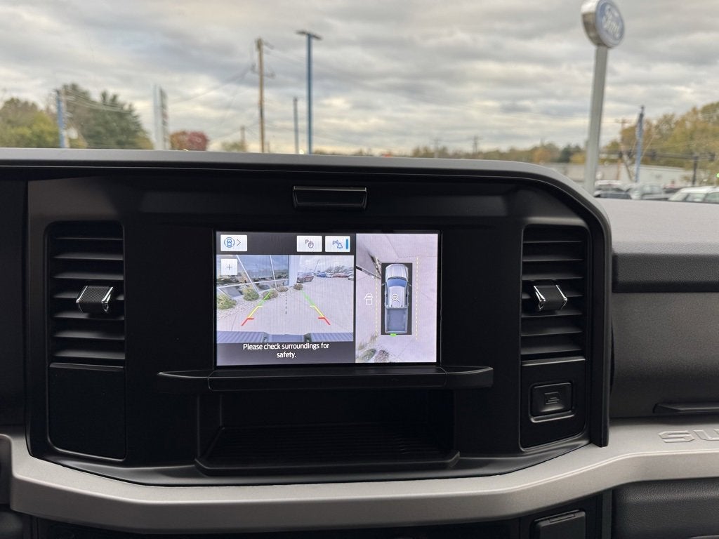 2026 Ford Super Duty F-350 DRW XLT