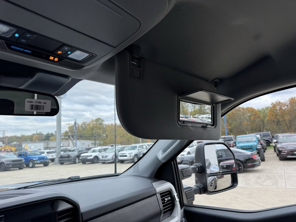 2026 Ford Super Duty F-350 DRW XLT