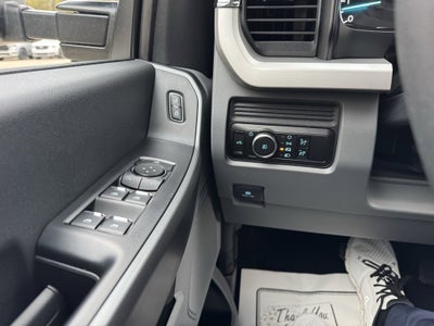 2026 Ford Super Duty F-350 DRW XLT