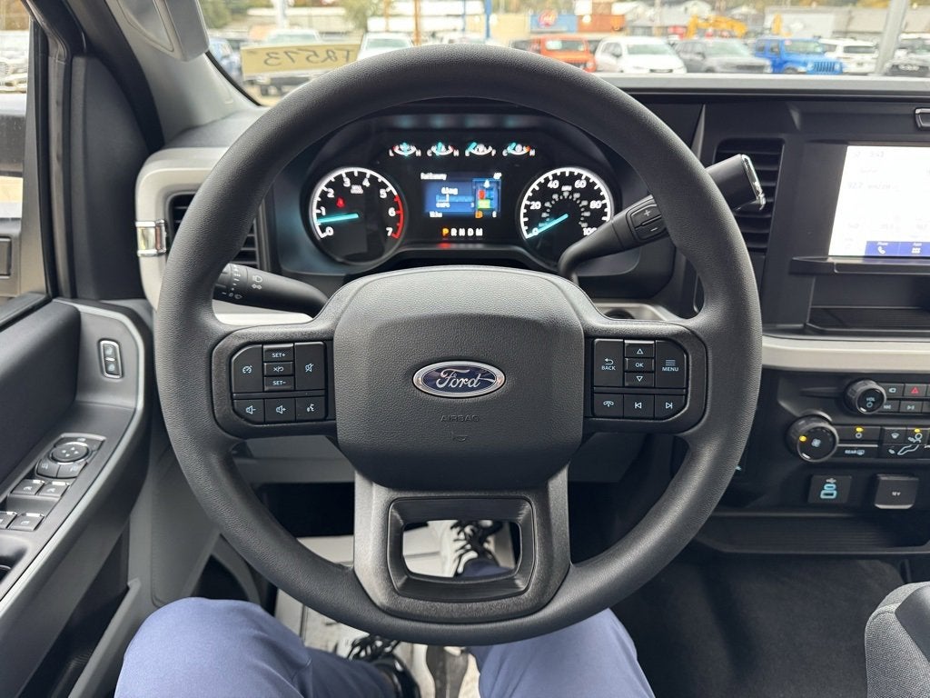 2026 Ford Super Duty F-350 DRW XLT