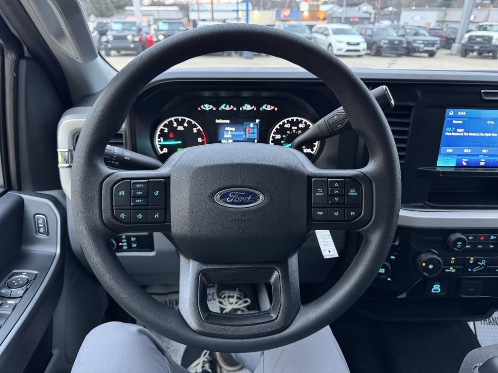 2026 Ford Super Duty F-350 SRW XL