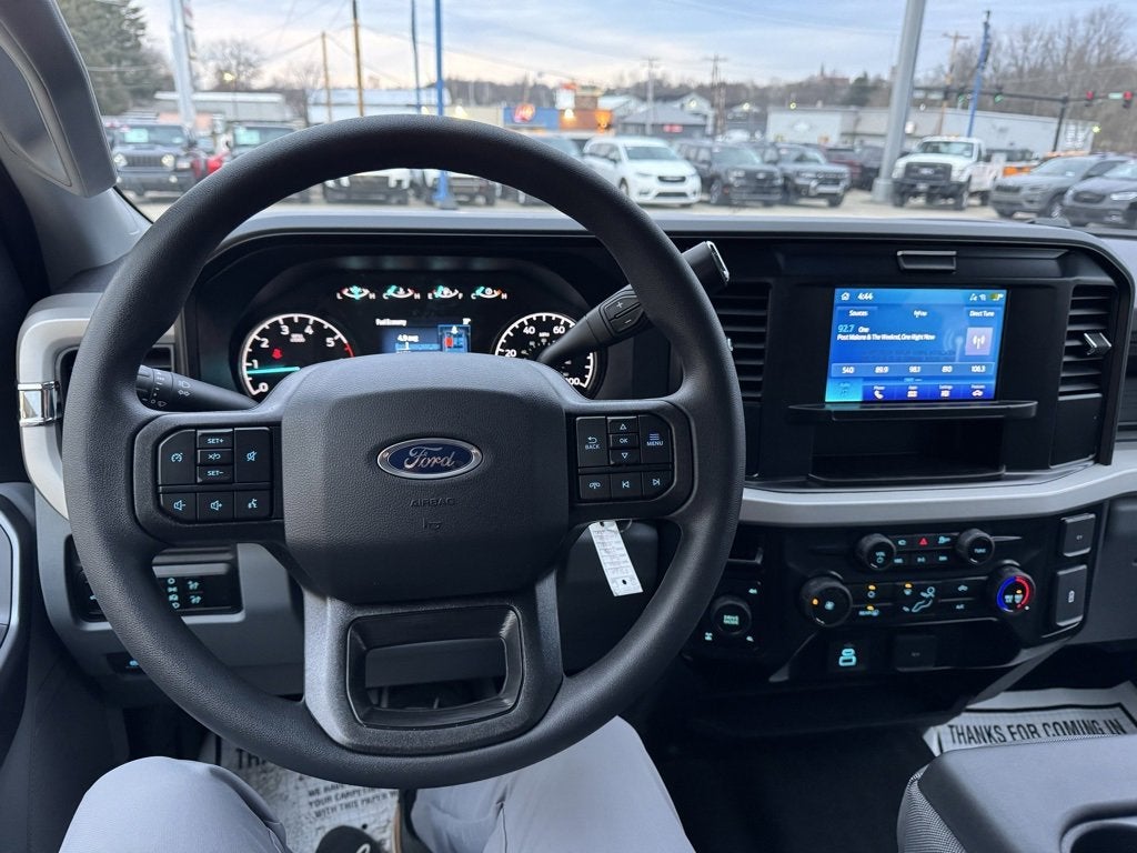 2026 Ford Super Duty F-350 SRW XL