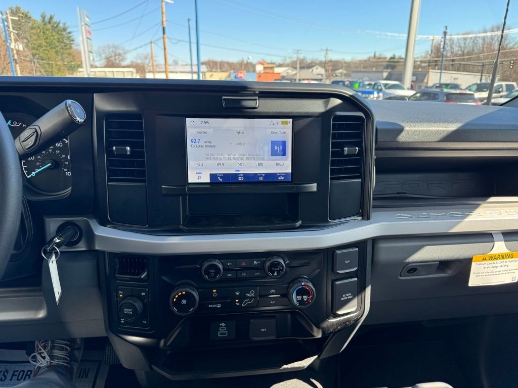 2026 Ford Super Duty F-350 SRW XL