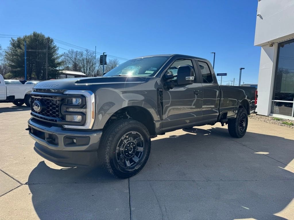 2026 Ford Super Duty F-350 SRW XL