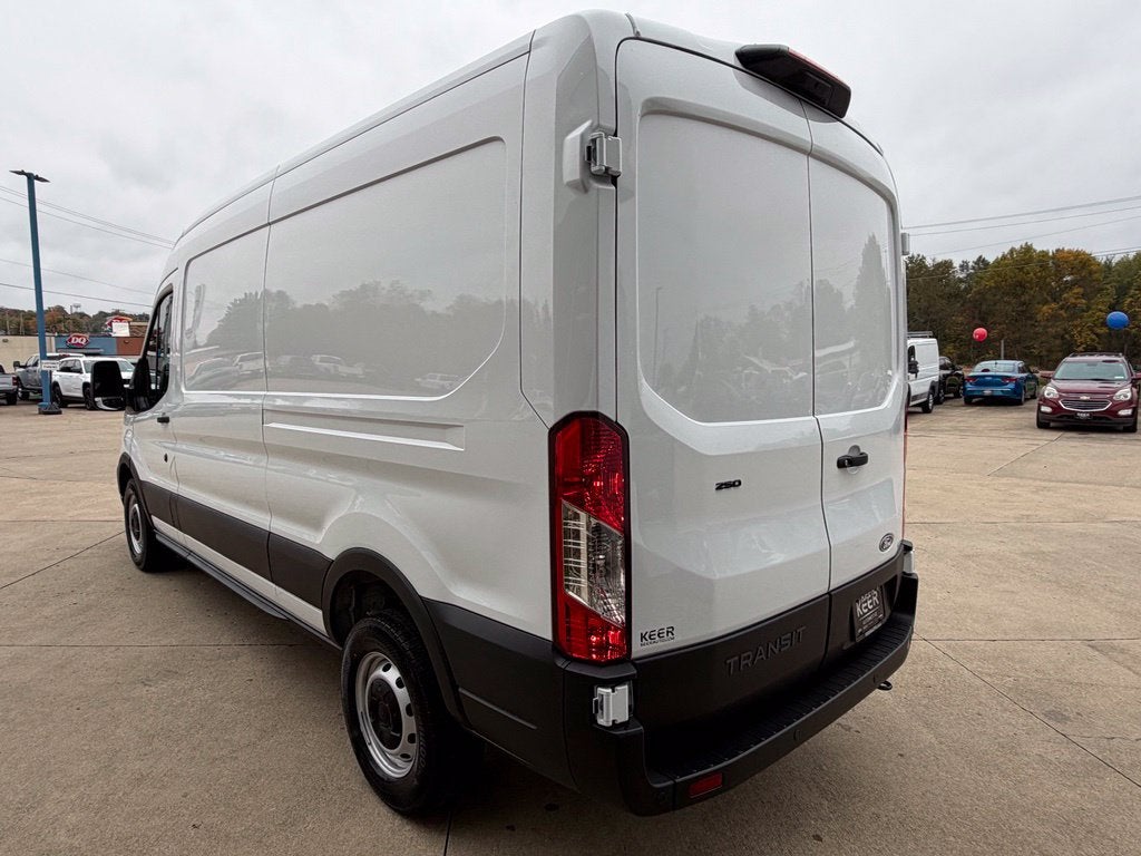 2027 Ford Transit Cargo Van Base