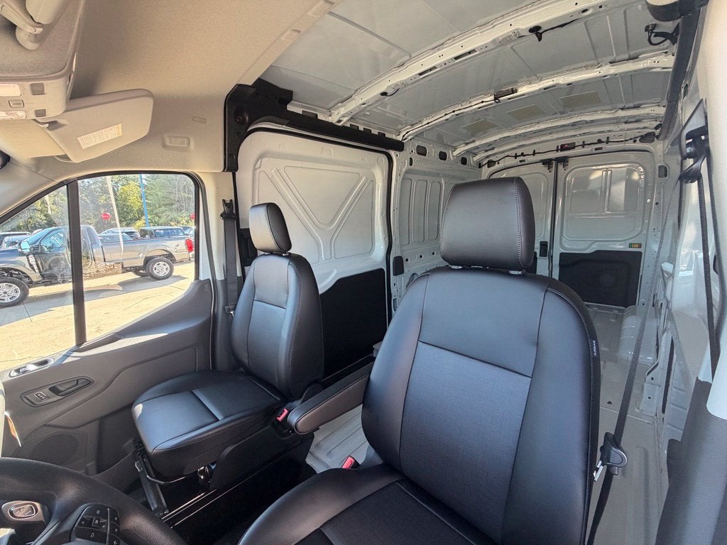 2027 Ford Transit Cargo Van Base