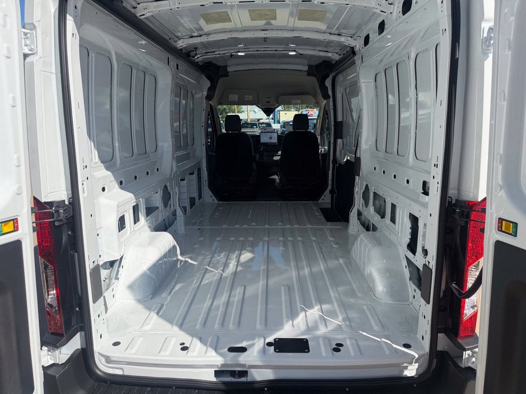2027 Ford Transit Cargo Van Base